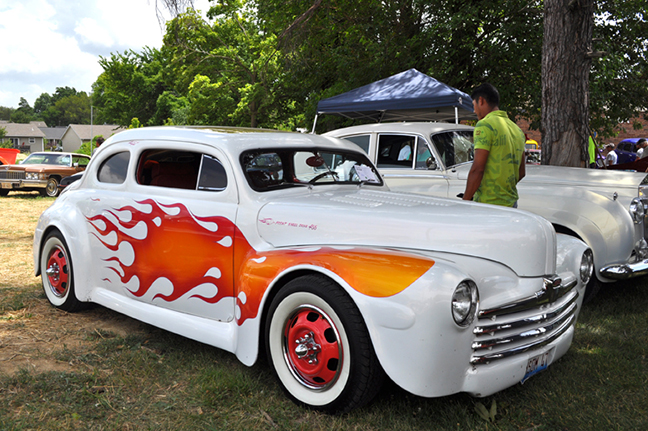 Collinsville Catsup Bottle Car Show